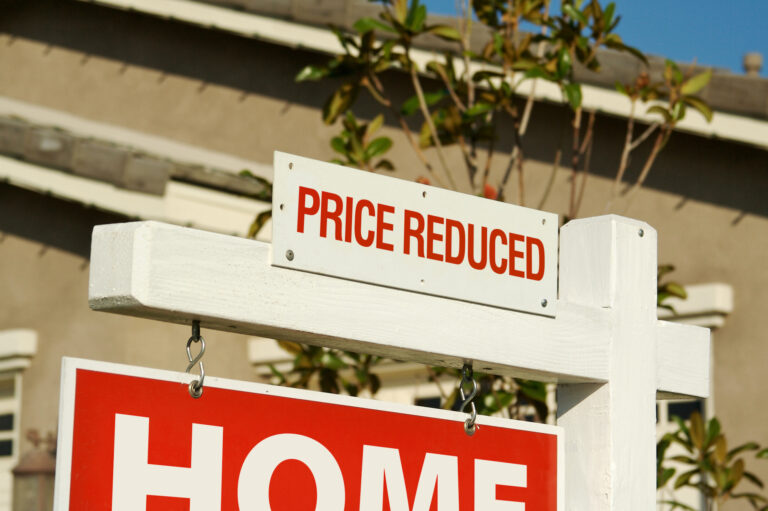 WHY PRICING STRATEGY MATTERS AS MUCH AS MARKETING WHEN SELLING A HOME IN MIAMI
