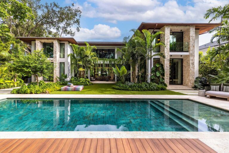 THE ULTRA-LUXURY SELLER&rsquo;S GUIDE: HOW TO SELL A MIAMI LUXURY HOME IN 2026