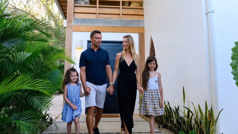 PINECREST VS. PALMETTO BAY: WHICH NEIGHBORHOOD IS BEST FOR YOU?