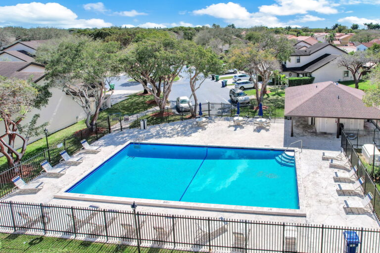 10281 SW 137th Pl, Kendall Miami &mdash; A Complete Look at the Home, Lifestyle, and Location
